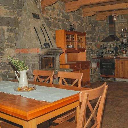 Holiday Home Gamajama Dobravlje エクステリア 写真